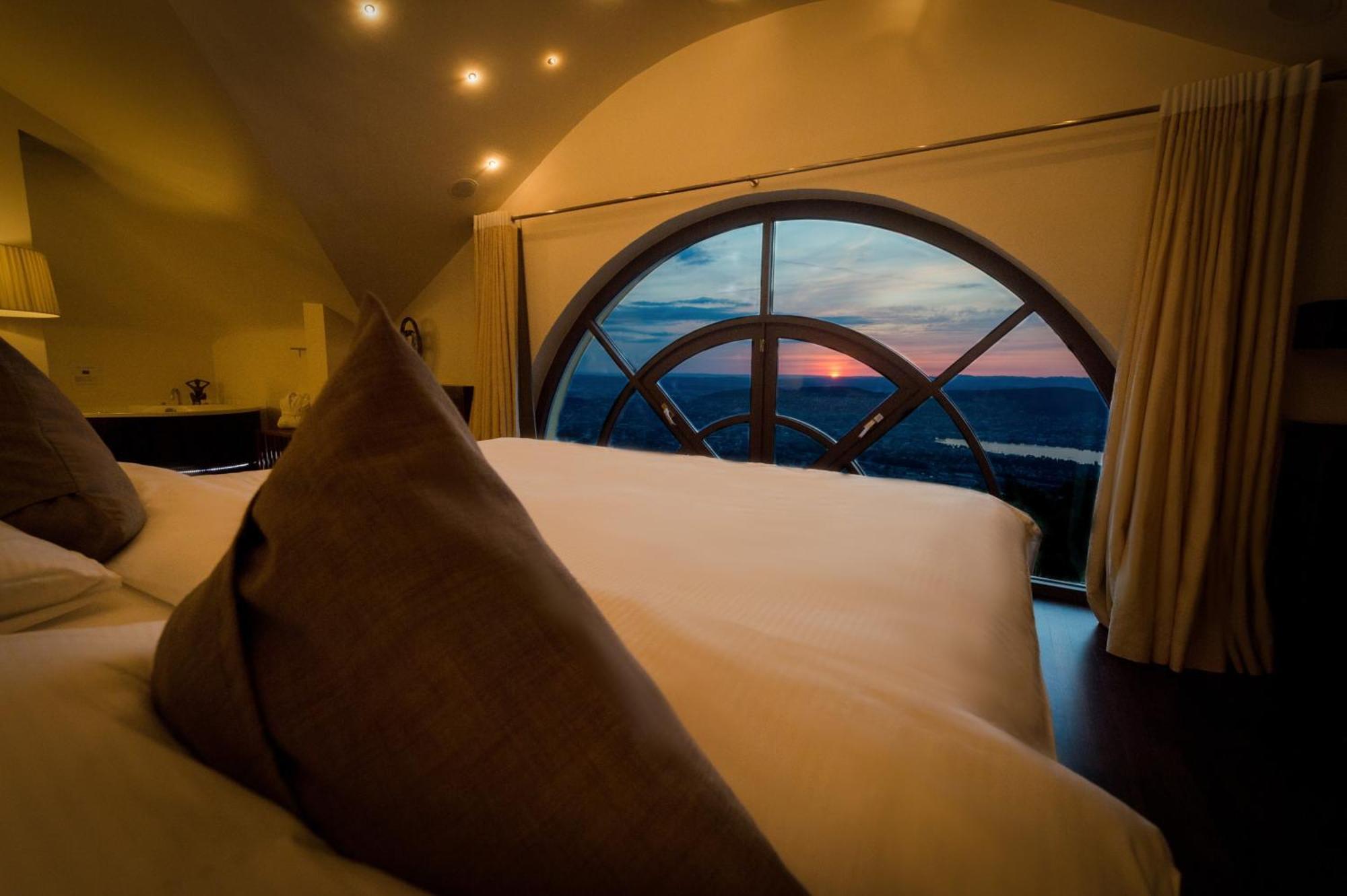 Hotel Uto Kulm Car-Free Hideaway In Zurich Bonstetten Kamer foto