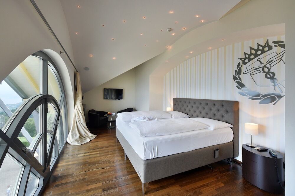 Hotel Uto Kulm Car-Free Hideaway In Zurich Bonstetten Buitenkant foto